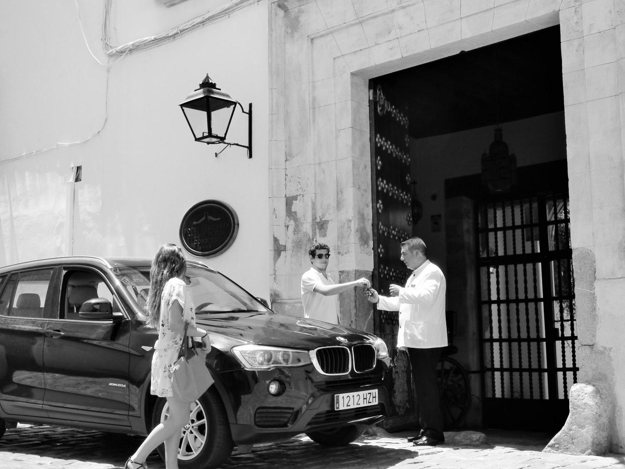 Las Casas De La Juderia De Cordoba — Photos 1